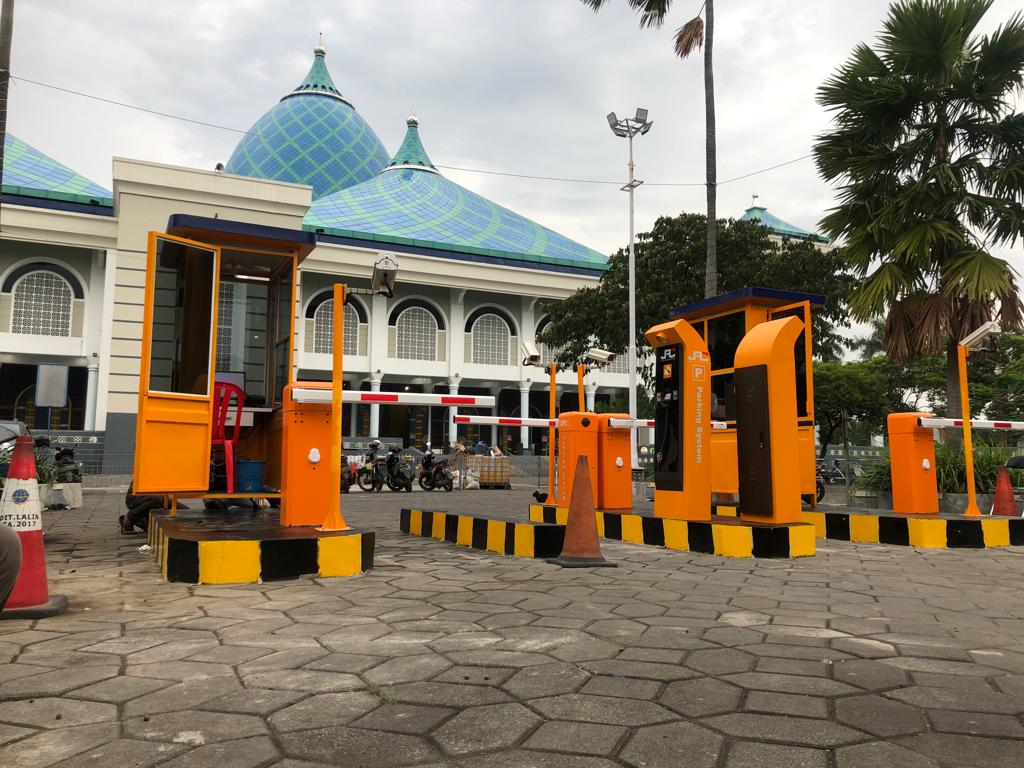 MASJID AL AKBAR SURABAYA